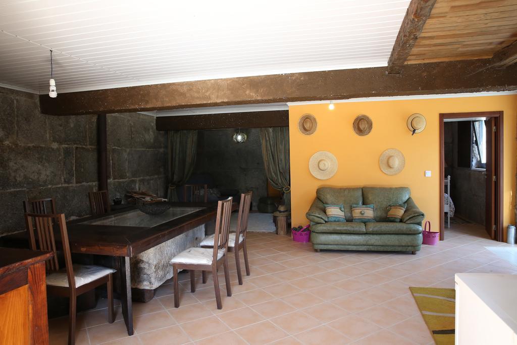 Casa Do Escoivo Ξενοδοχείο Loivos da Ribeira Εξωτερικό φωτογραφία